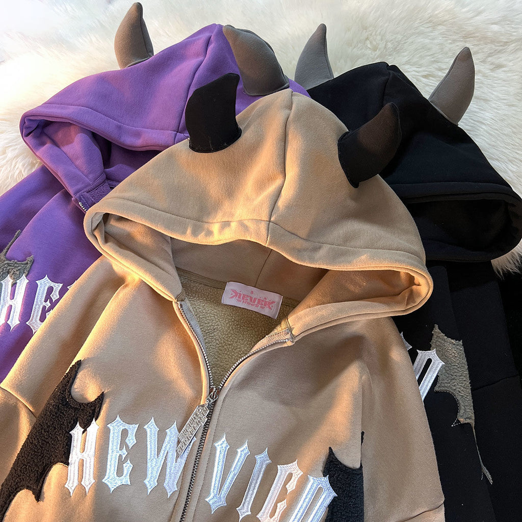 Sweatshirt with devil horns clearance