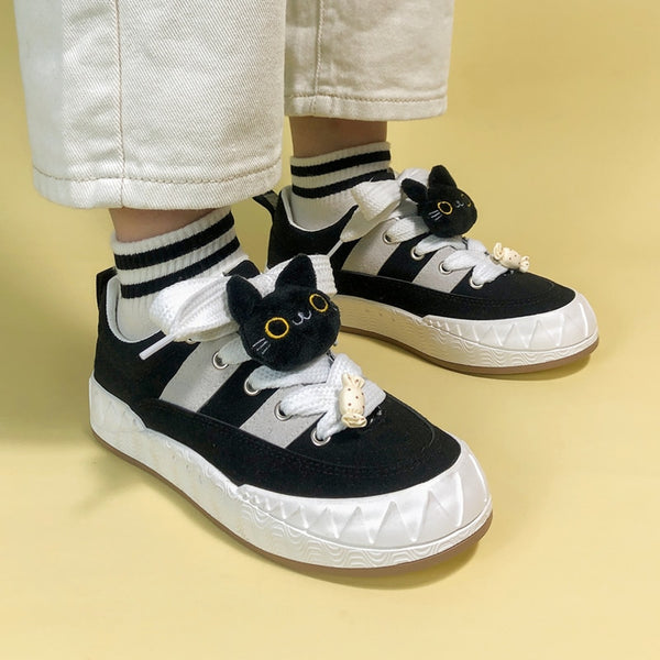 Kawaii Black Cat Casual Sneakers - Juneptune