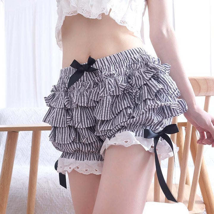 Victorian Lolita Ruffle Striped Shorts - Juneptune