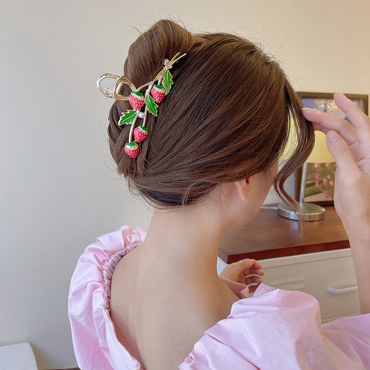 Kawaii Pink Strawberry Hair Claw - Juneptune