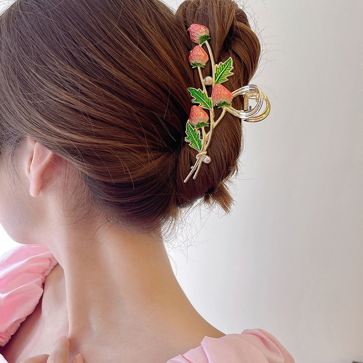 Kawaii Pink Strawberry Hair Claw - Juneptune