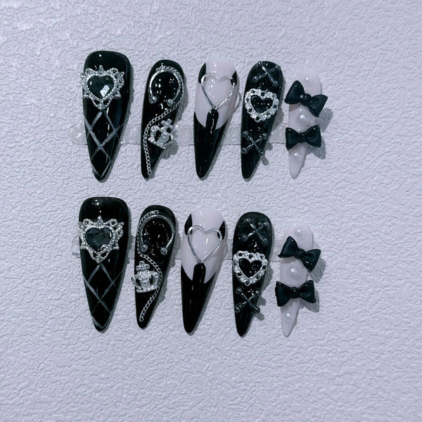 Heartlocked Doll Nails Set