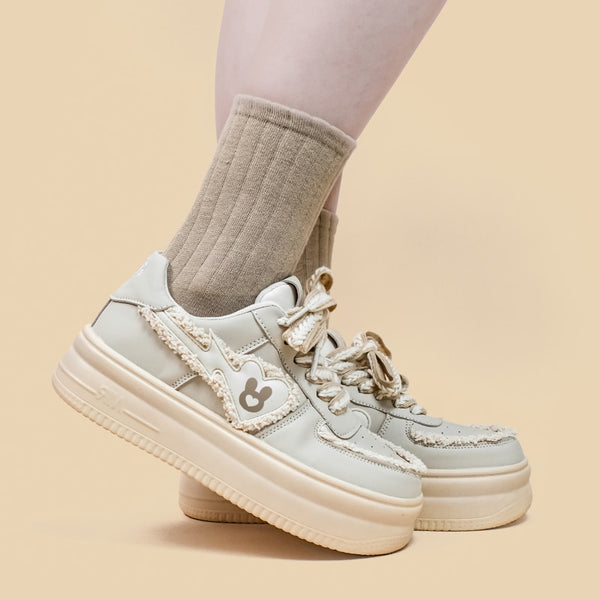 Kawaii Bunny Chunky Beige Sneakers - Juneptune