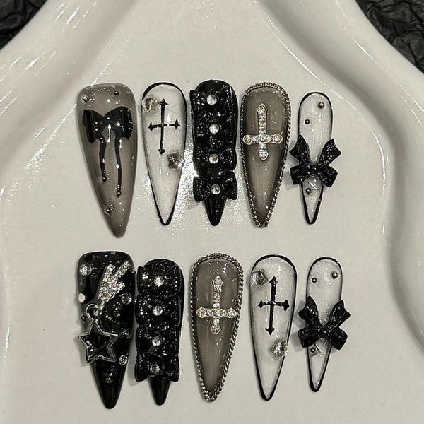 Dark Romance Nails Set