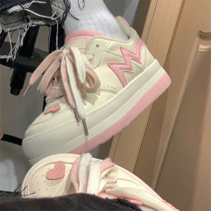 Kawaii Casual Lolita Pink Hearts Sneakers - Juneptune