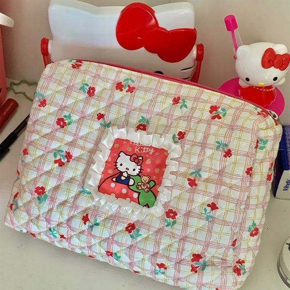 Hello Kitty Makeup Bag – Juneptune