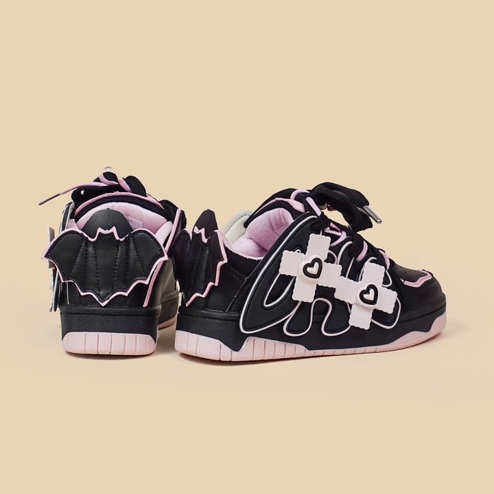 Black & Pink Heart Chunky Sneakers - Juneptune