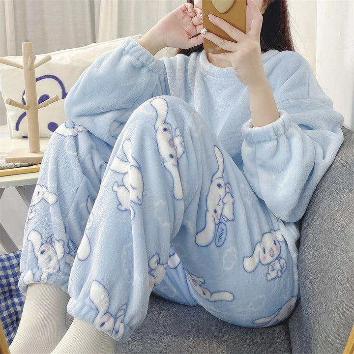 Sanrio Cinnamoroll Themed Flannel Pajama Set - Juneptune