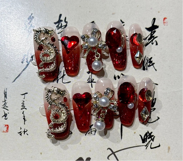 Crimson Dynasty Nails Set