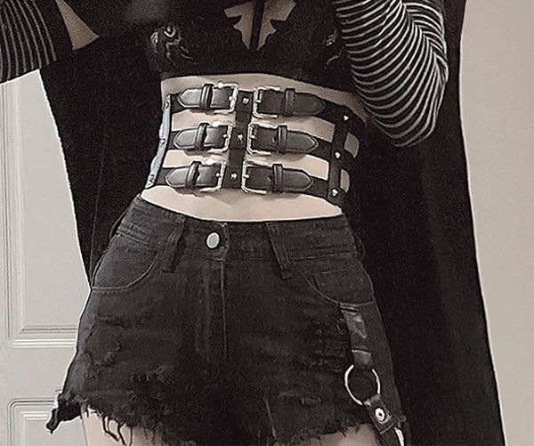 Ravenbound Triple-Buckle Waist Cage Belt