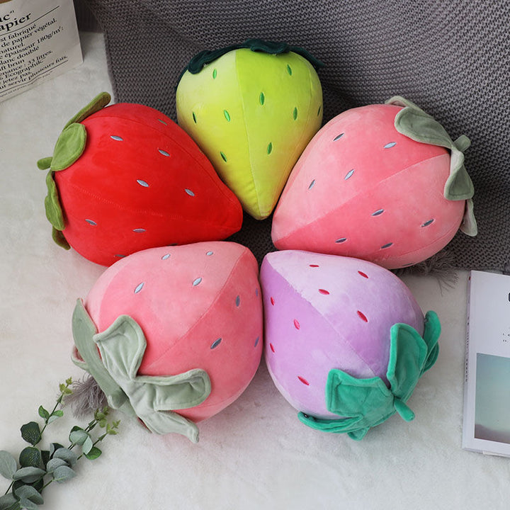 Kawaii Strawberry Plush - Juneptune