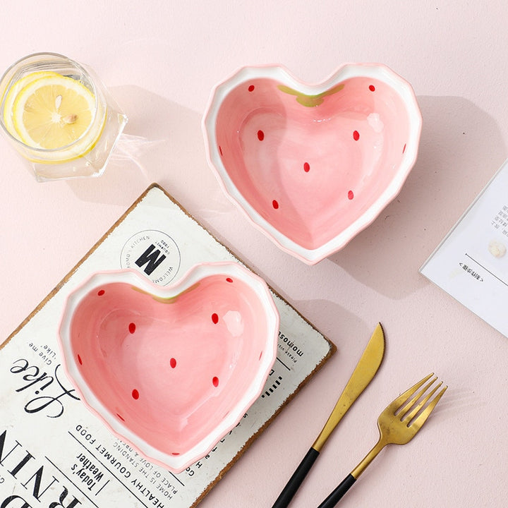 Kawaii Heart Shaped Strawberry Ramen Bowl and Spoon - Juneptune