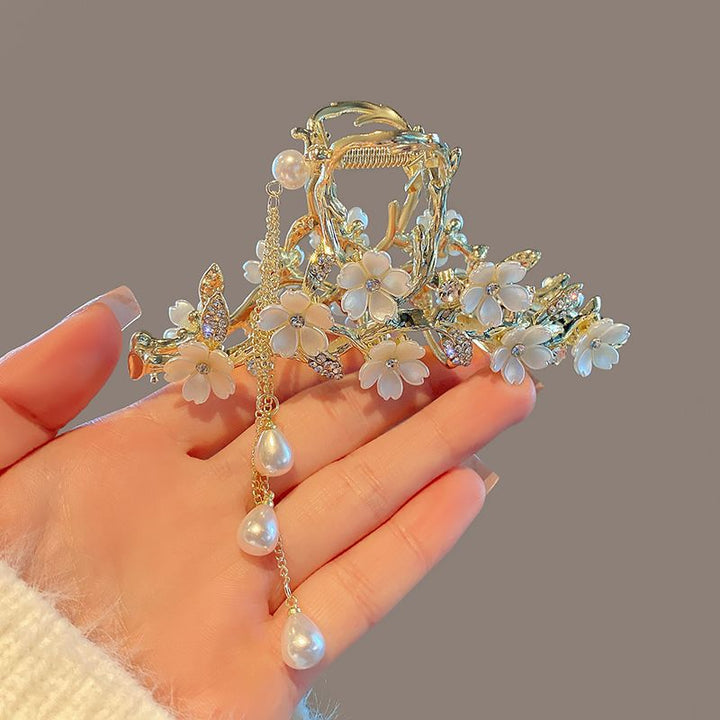 Kawaii Pearl White Flower Hair Claw - Juneptune