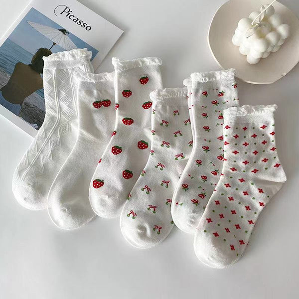 Coquette Strawberry Cotton Socks - Juneptune